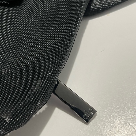 ALO Yoga Black Sheer Duffel Bag with Sleek Design $228 - Picture 5 of 7